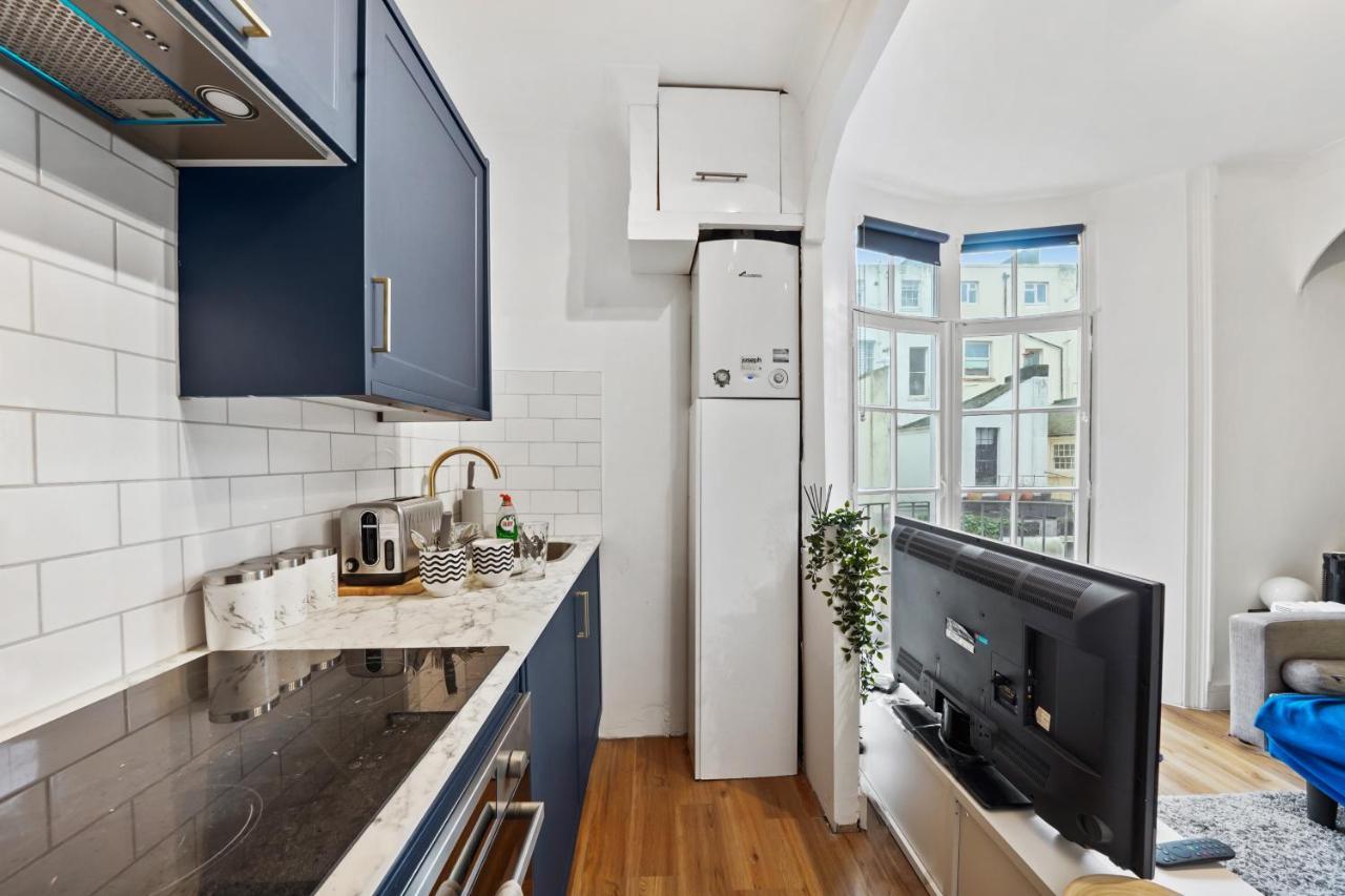 Modern One Bedroom Apartments In Brighton ภายนอก รูปภาพ