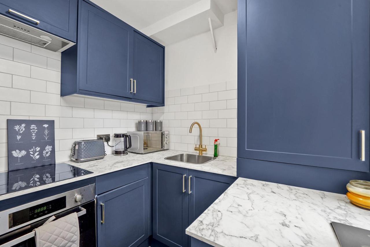 Modern One Bedroom Apartments In Brighton ภายนอก รูปภาพ