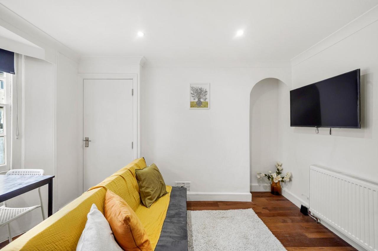Modern One Bedroom Apartments In Brighton ภายนอก รูปภาพ