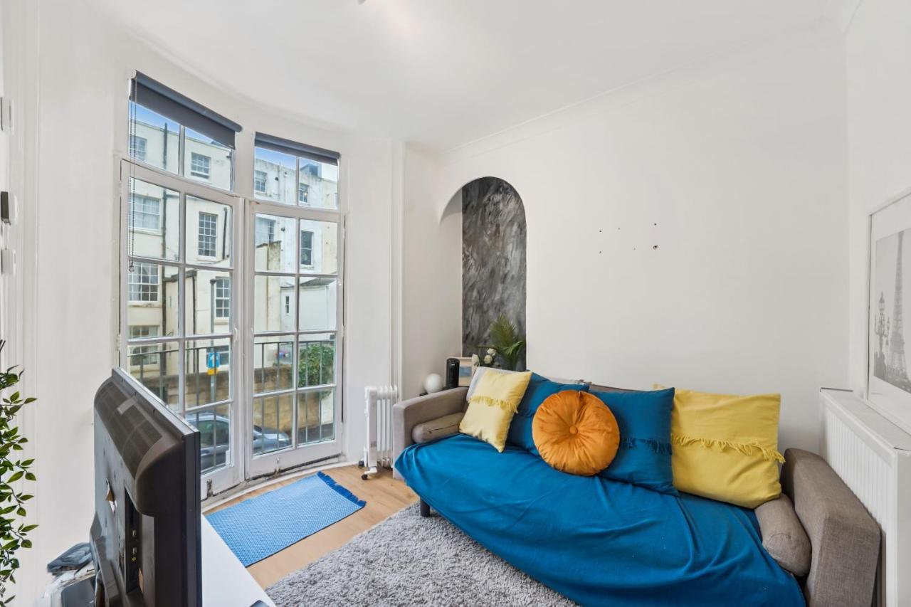 Modern One Bedroom Apartments In Brighton ภายนอก รูปภาพ