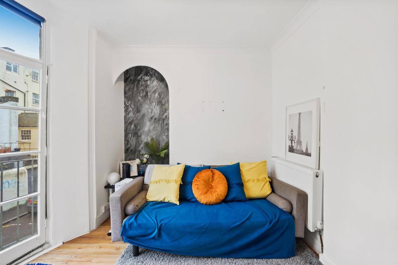 Modern One Bedroom Apartments In Brighton ภายนอก รูปภาพ