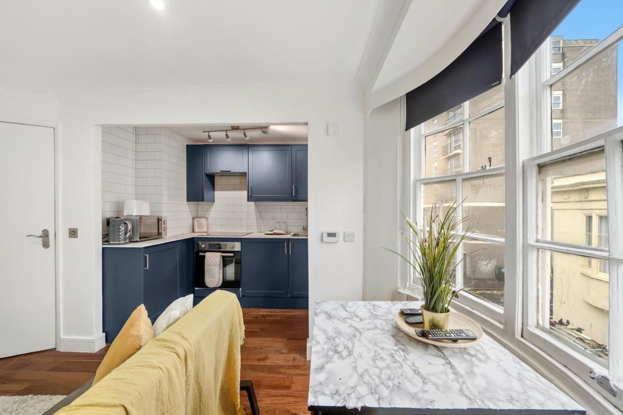 Modern One Bedroom Apartments In Brighton ภายนอก รูปภาพ